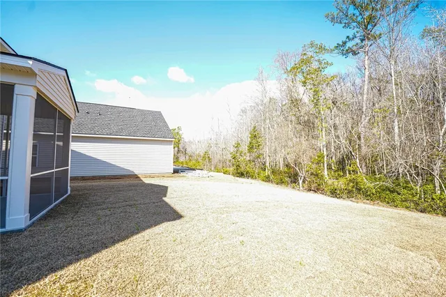 $2,450 | 108 Kingswood Circle, Bloomingdale, GA 31302