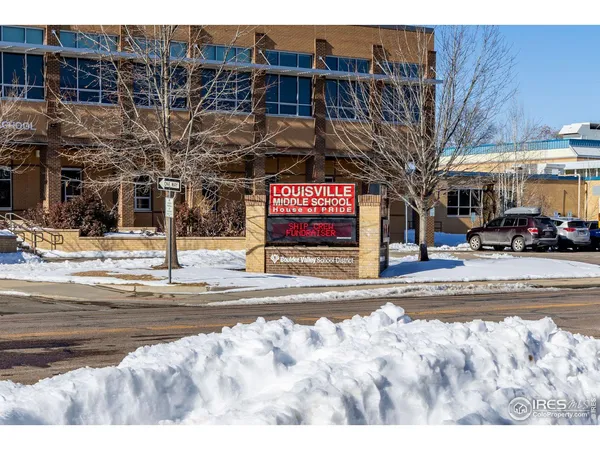 a view of outdoor space with sign board