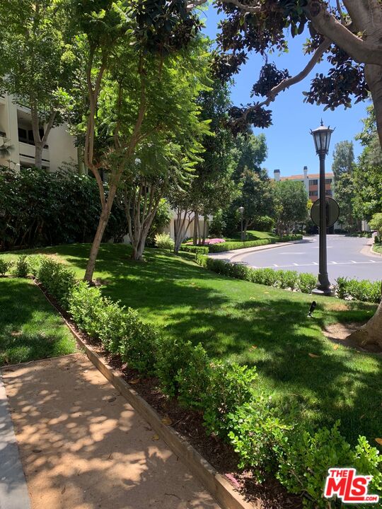 2122 Century Park Lane, Unit 312 Los Angeles, CA 90067 - Photo 36 of 44 a view of an outdoor space and yard