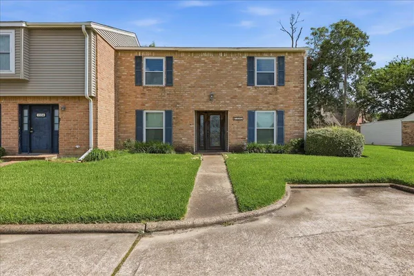 $190,000 | 1532 Marshall Woods Drive, Beaumont, TX 77706
