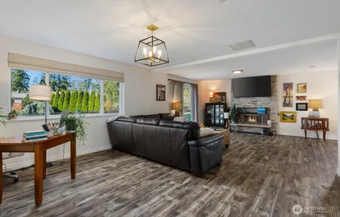 $492,500 | 790 Northwest Dory Drive, Oak Harbor, WA 98277