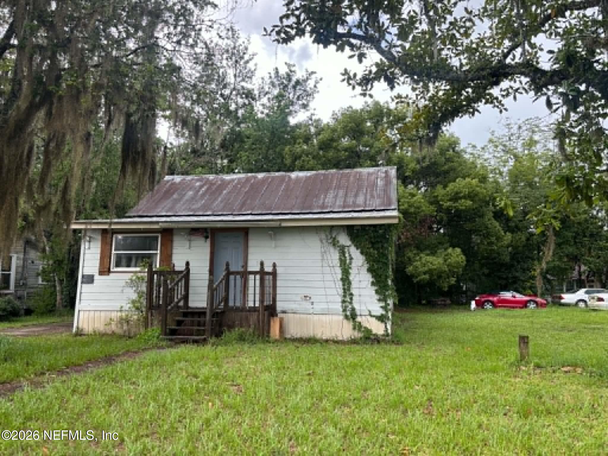 634 North Cherry Street Starke, FL 32091 - Photo 3 of 31 7d9b7fca-bbf7-4a1d-95d0-12c515e58afb