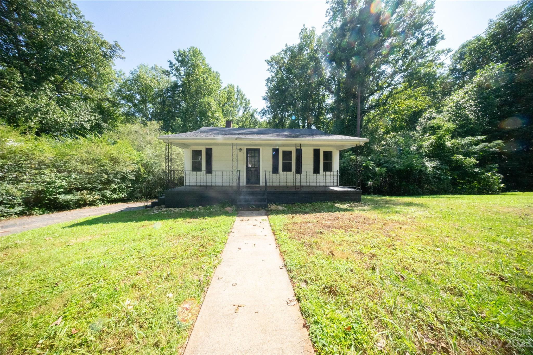 158 Wisconsin Avenue Elkin, NC 28621 - Photo 1 of 14