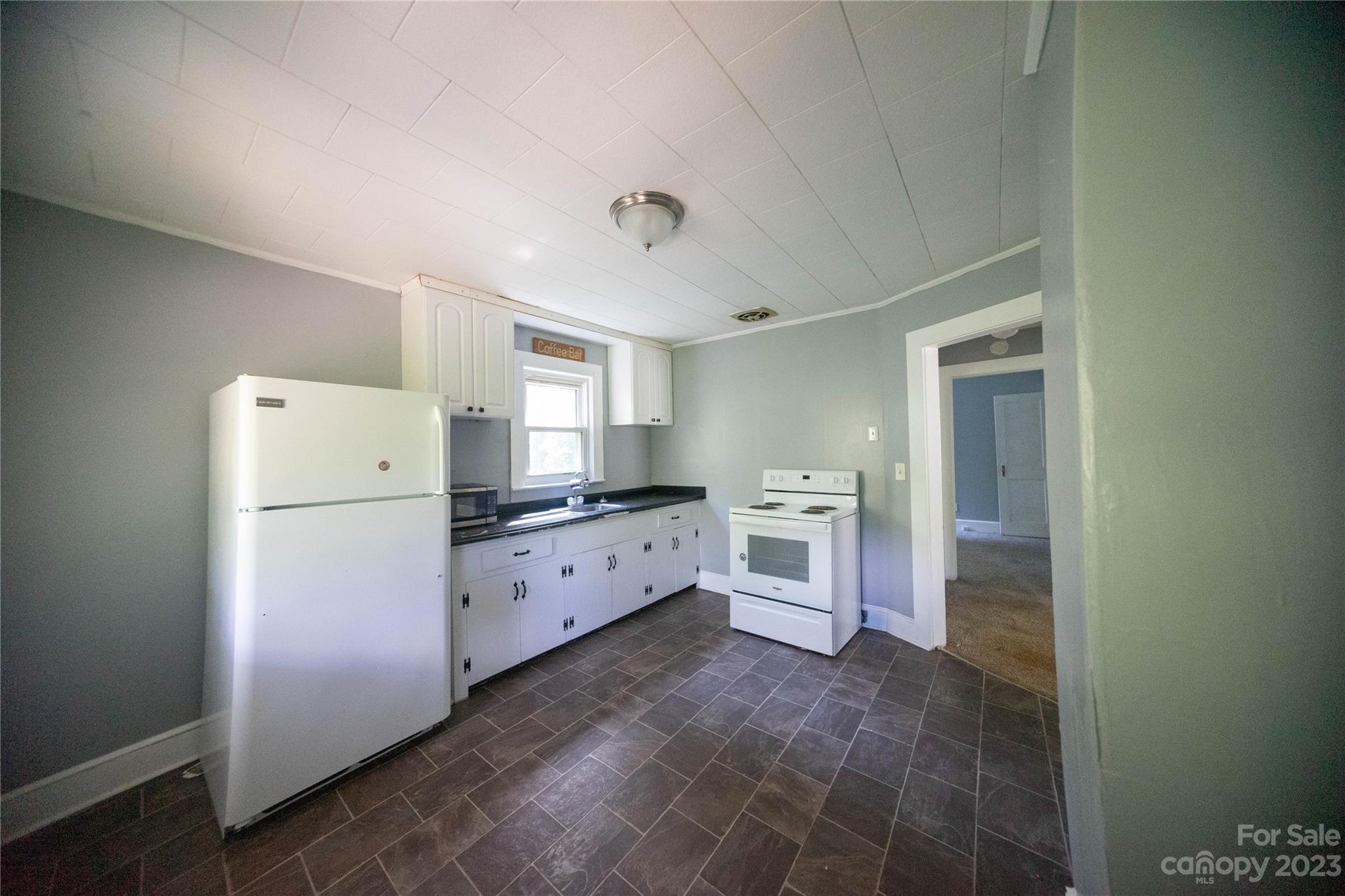 158 Wisconsin Avenue Elkin, NC 28621 - Photo 8 of 14