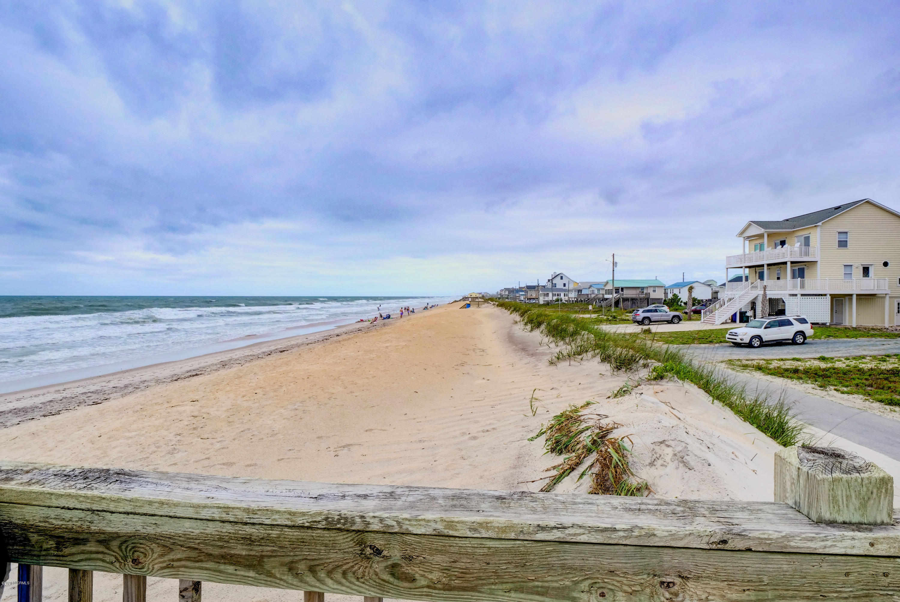 461 Topsail Road North Topsail Beach, NC 28460 - Photo 15 of 17 P3477314_15_16_17_18_19_20