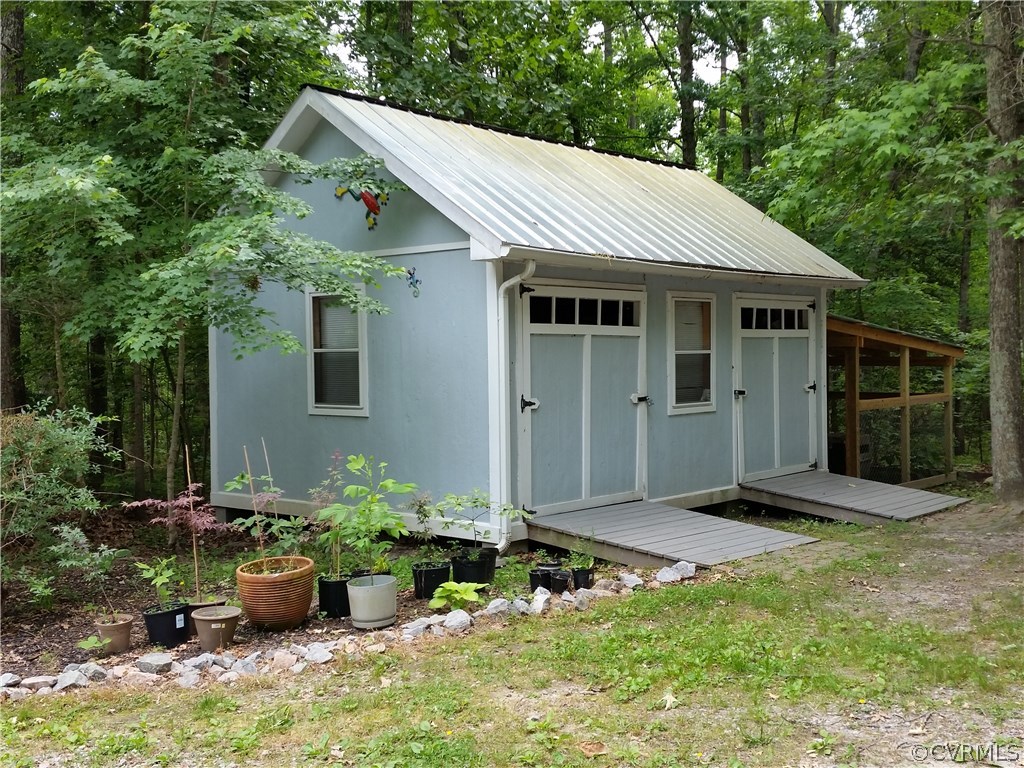 5818 Claiborne Road Sutherland, VA 23885 - Photo 11 of 43 Gallery Image 11
