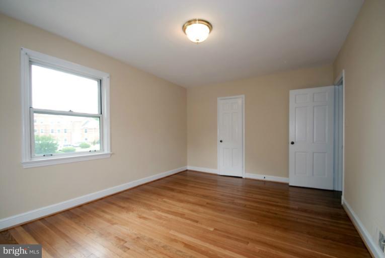 1316 Leegate Road Northwest Washington, DC 20012 - Photo 10 of 26 Bedroom 3 - View 2