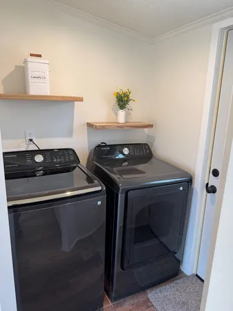 $199,900 | 15016 Heritage Drive West, Wheatfield, IN 46392