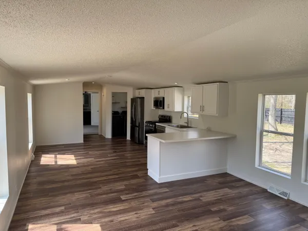 $199,900 | 15016 Heritage Drive West, Wheatfield, IN 46392