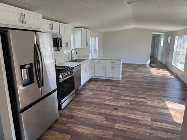 $199,900 | 15016 Heritage Drive West, Wheatfield, IN 46392