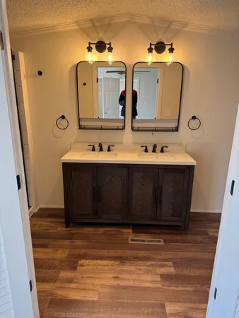 $199,900 | 15016 Heritage Drive West, Wheatfield, IN 46392