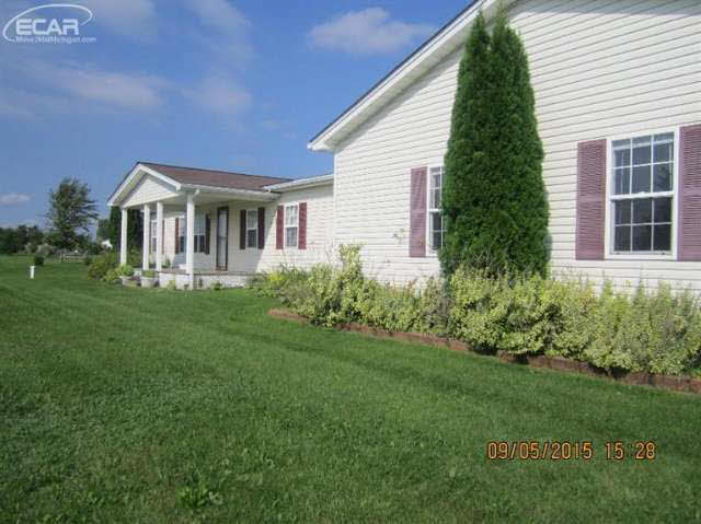 3977 Mertz Road Mayville, MI 48744 - Photo 3 of 19 20449548-2.JPG