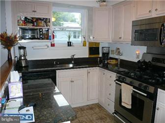 7215 Fowler Street Philadelphia, PA 19128 - Photo 5 of 12 Unit #2