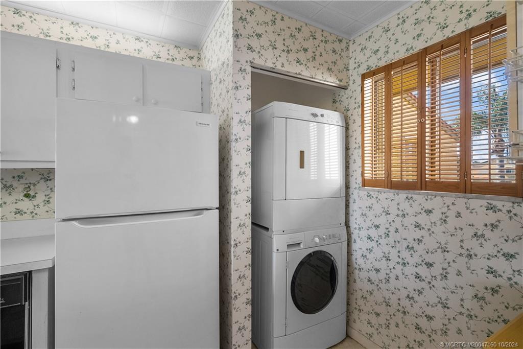 5355 Southeast Miles Grant Road, Unit E210 Stuart, FL 34997 - Photo 4 of 35 Gallery Image 4