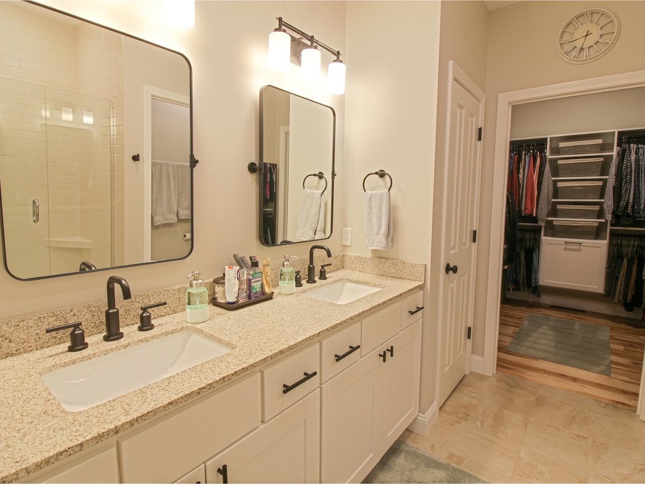 277 Obrien Farm Road South Burlington, VT 05403 - Photo 3 of 43 Gallery Image 3