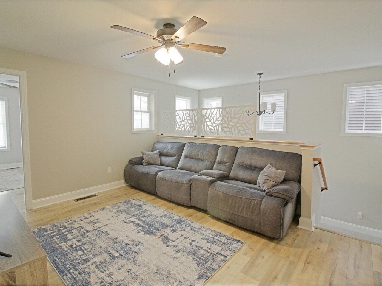 277 Obrien Farm Road South Burlington, VT 05403 - Photo 8 of 43 Gallery Image 8
