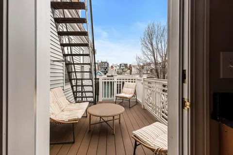 $775,000 | 79 Bartlett Street, Unit 2, Boston, MA 02129