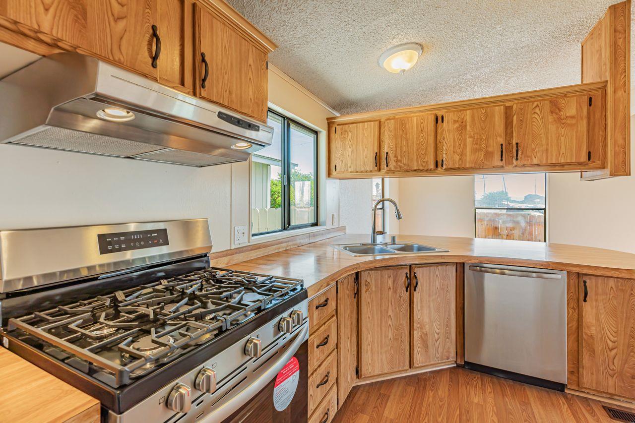 326 Boronda Road Salinas, CA 93907 - Photo 12 of 30 Gallery Image 12