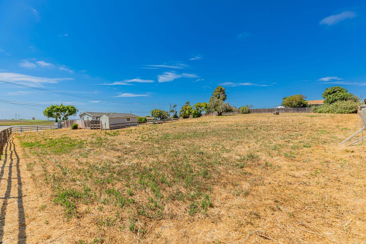 326 Boronda Road Salinas, CA 93907 - Photo 26 of 30 Gallery Image 26