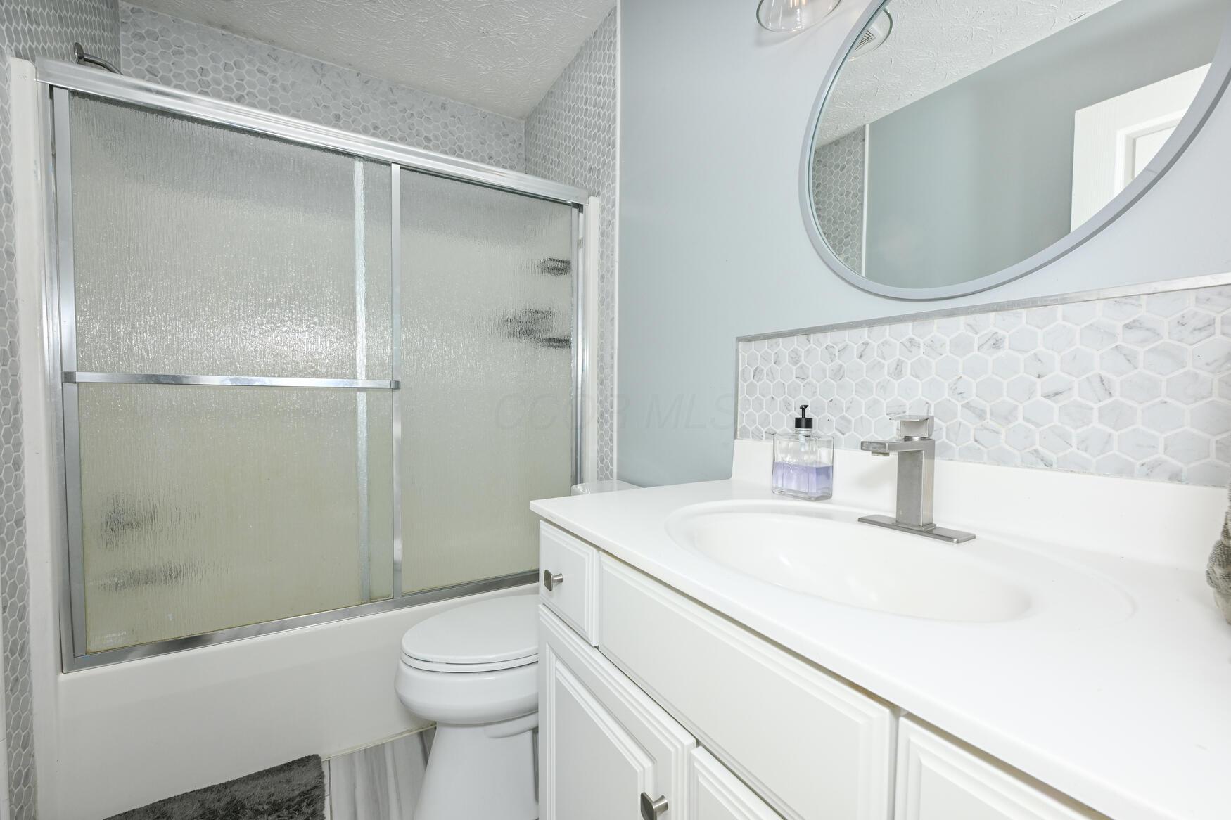 10575 Tallmadge Road Diamond, OH 44412 - Photo 35 of 63 20250728-DSC_7425