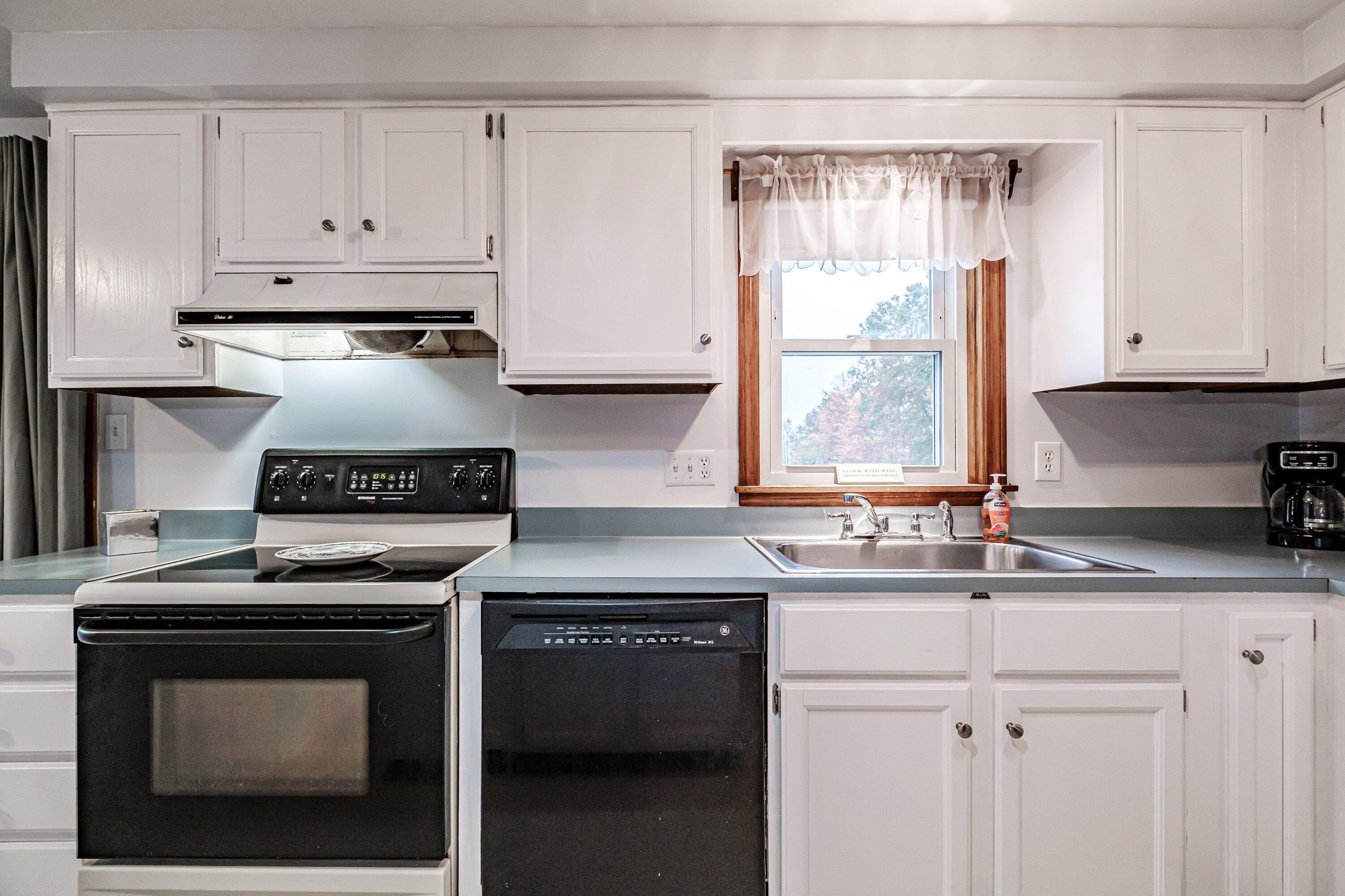 187 Grammar Road Sanford, ME 04073 - Photo 10 of 50 20241014gp-60012