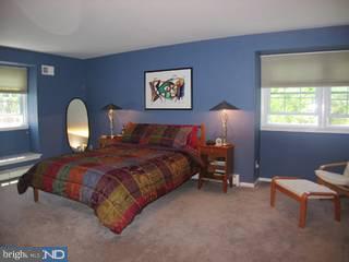 371 Ramsey Road Yardley, PA 19067 - Photo 5 of 6 Gallery Image 5