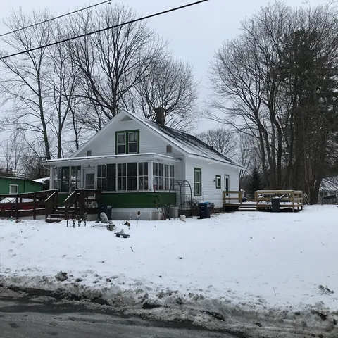 $229,500 | 15 Orlando Avenue, Pittsfield, MA 01201