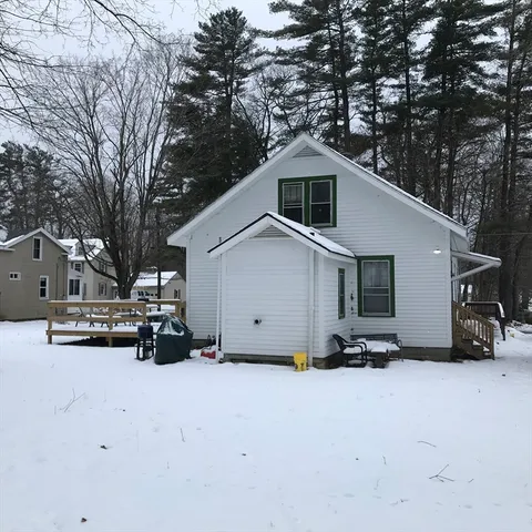 $229,500 | 15 Orlando Avenue, Pittsfield, MA 01201