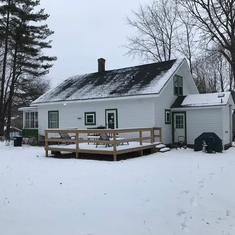 $229,500 | 15 Orlando Avenue, Pittsfield, MA 01201