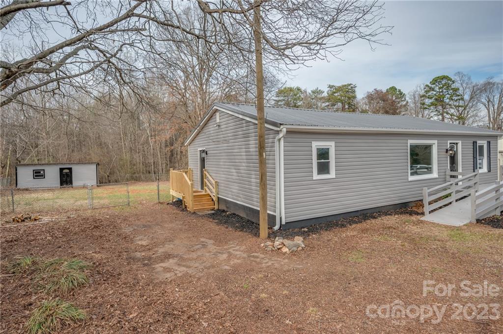 482 Butler Road Forest City, NC 28043 - Photo 3 of 33 Gallery Image 3