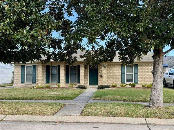 $314,900 | 22 Antigua Drive, Kenner, LA 70065