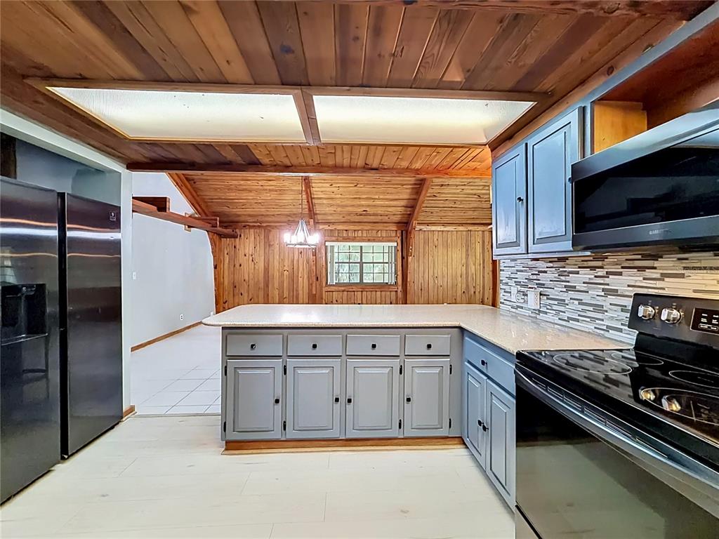 420 Nina Road Northeast Palm Bay, FL 32907 - Photo 24 of 90