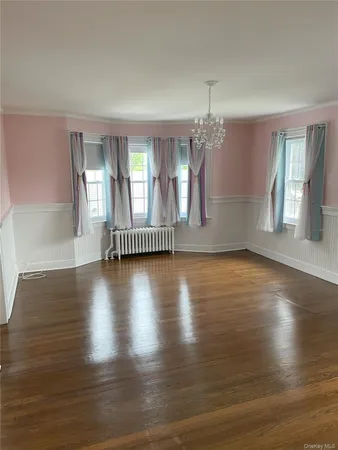 $8,000 | 56 Nassau Boulevard, Garden City, NY 11530