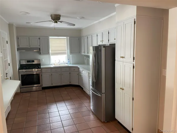 $8,000 | 56 Nassau Boulevard, Garden City, NY 11530