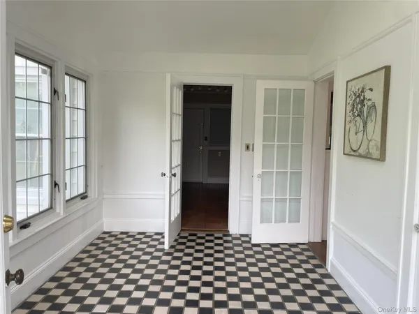 $8,000 | 56 Nassau Boulevard, Garden City, NY 11530