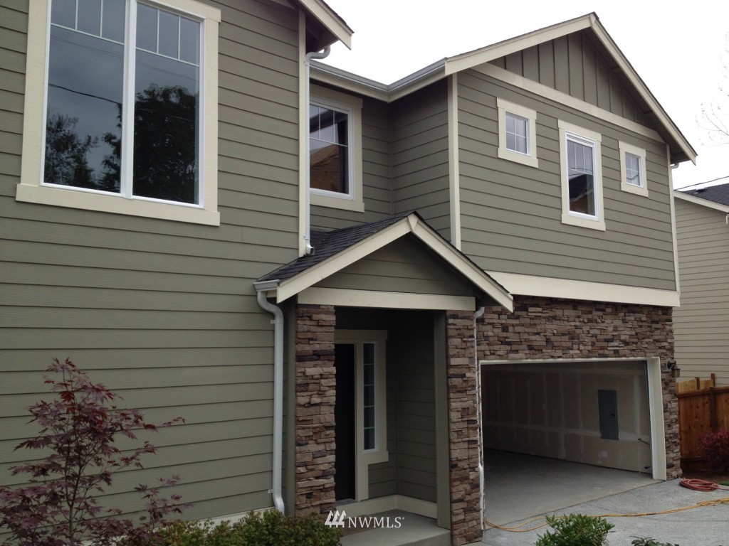 1918B Southwest Brandon Street Seattle, WA 98106 - Photo 1 of 2 Gallery Image 1