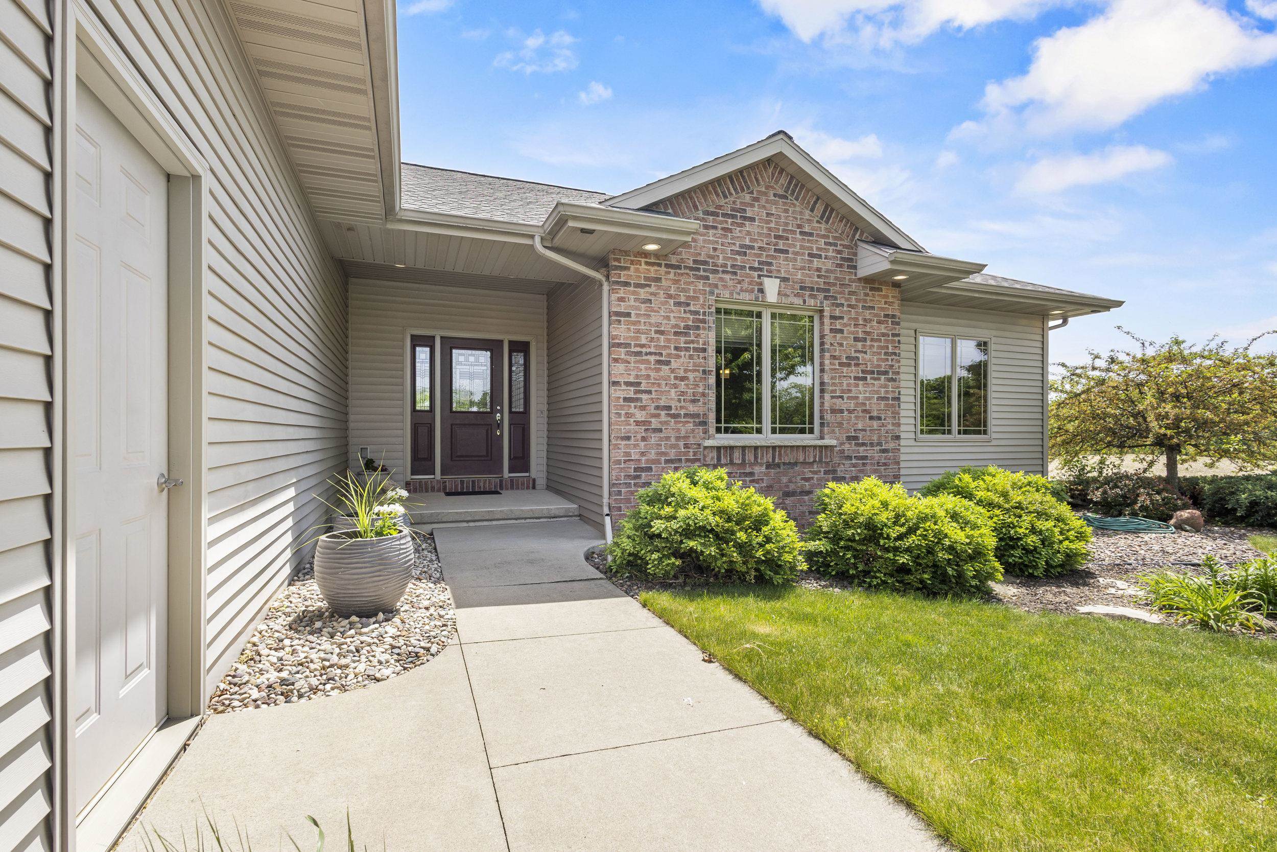 N7166 Forest Ridge Road Ripon, WI 54971 - Photo 7 of 70