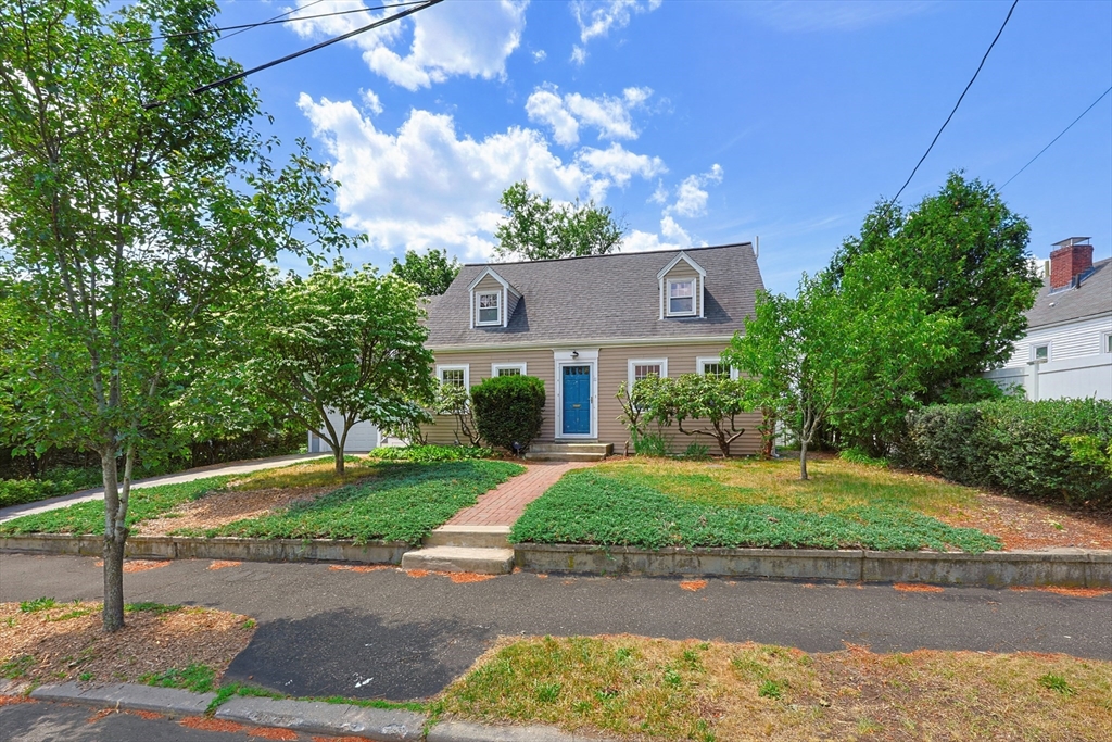 11 Hatfield Road Newton, MA 02465 - Photo 36 of 37