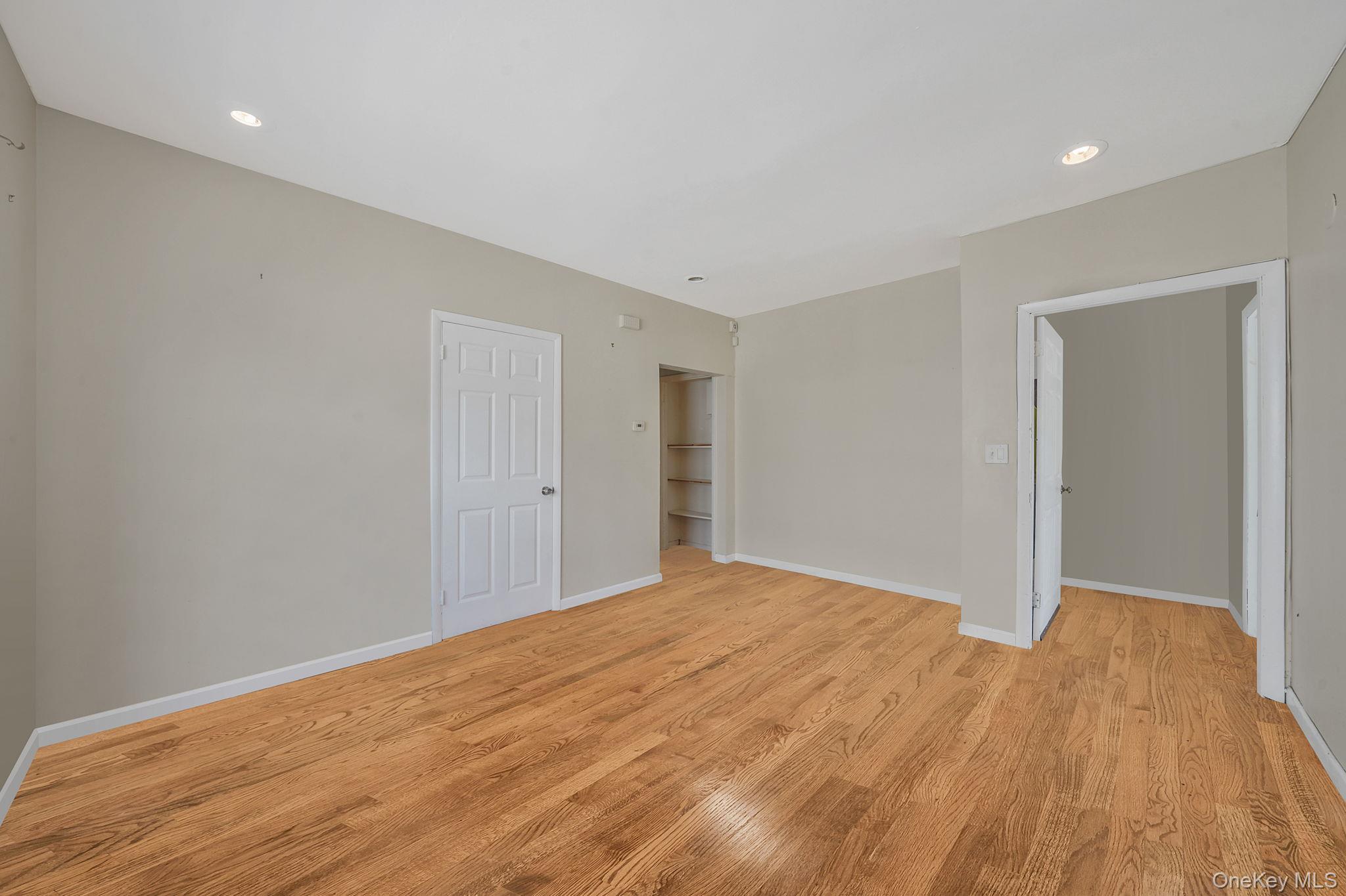 138-41 230th Place Queens, NY 11413 - Photo 7 of 17 a view of empty room