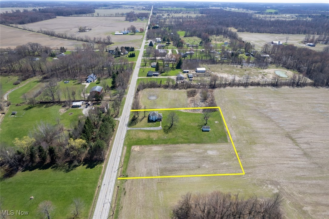 11794 Vermilion Road Oberlin, OH 44074 - Photo 33 of 34 Drone / aerial view with a rural view