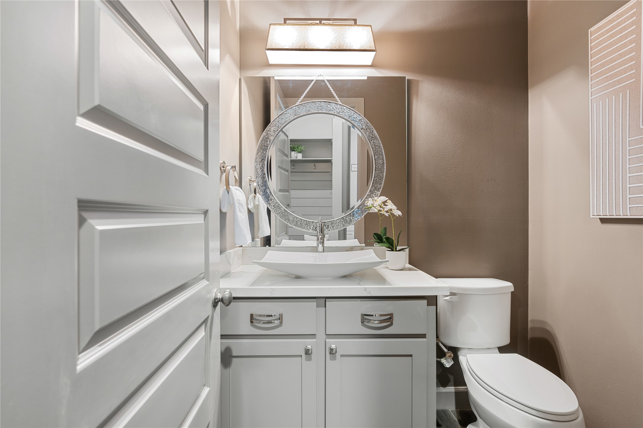 12379 Pebble View Drive Conroe, TX 77304 - Photo 28 of 46 Powder room located in the first floor.