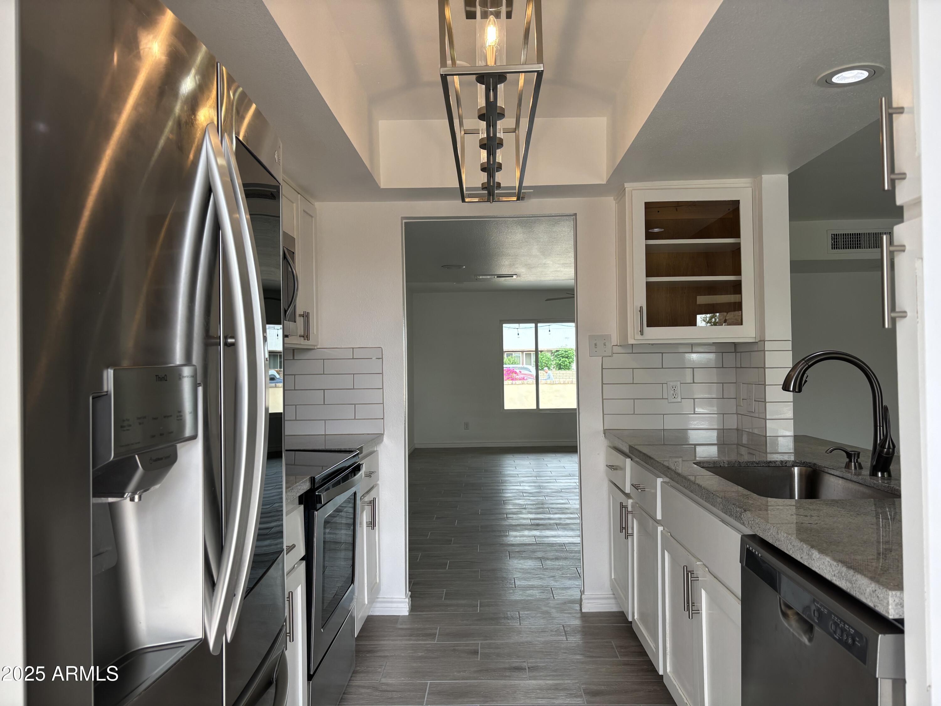 4410 South Rita Lane Tempe, AZ 85282 - Photo 2 of 24 IMG_7958