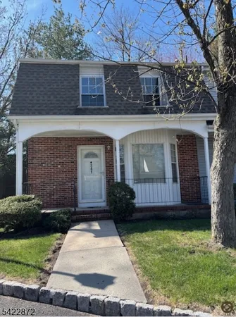 $329,900 | 341 Tebe Place, Union, NJ 07088