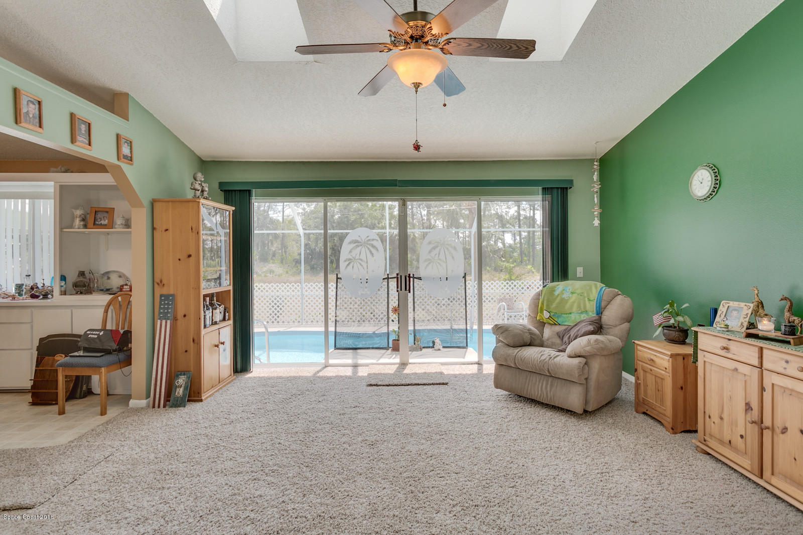 280 Rheine Road Northwest Palm Bay, FL 32907 - Photo 6 of 24 Family Room