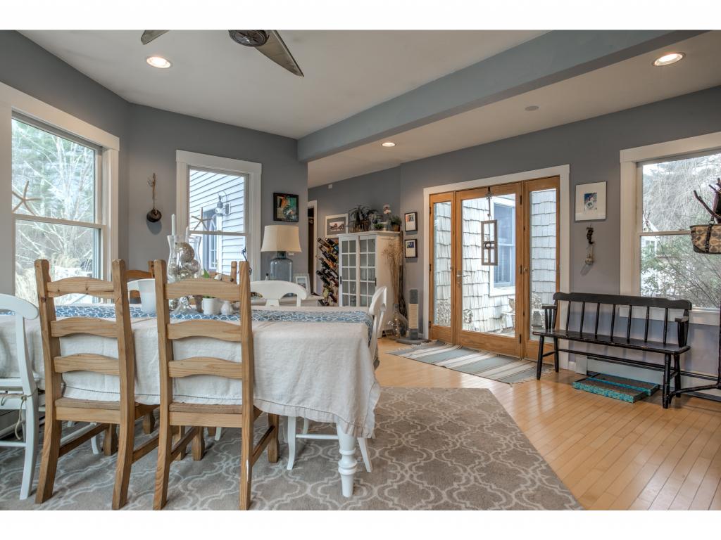 118 Chester Road Raymond, NH 03077 - Photo 11 of 34