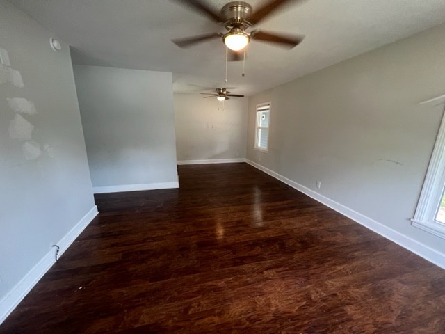 1014 Hillcrest Drive Murfreesboro, TN 37129 - Photo 7 of 16