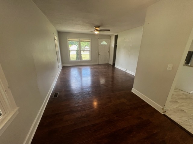 1014 Hillcrest Drive Murfreesboro, TN 37129 - Photo 9 of 16