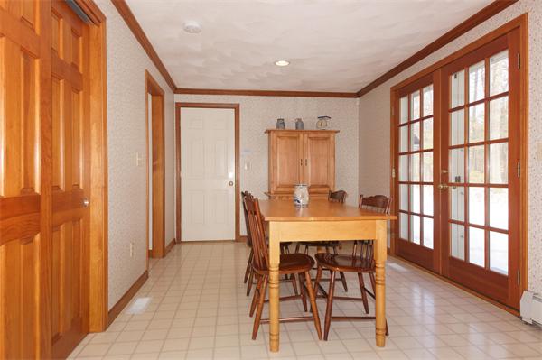 233 Green Road Bolton, MA 01740 - Photo 8 of 30