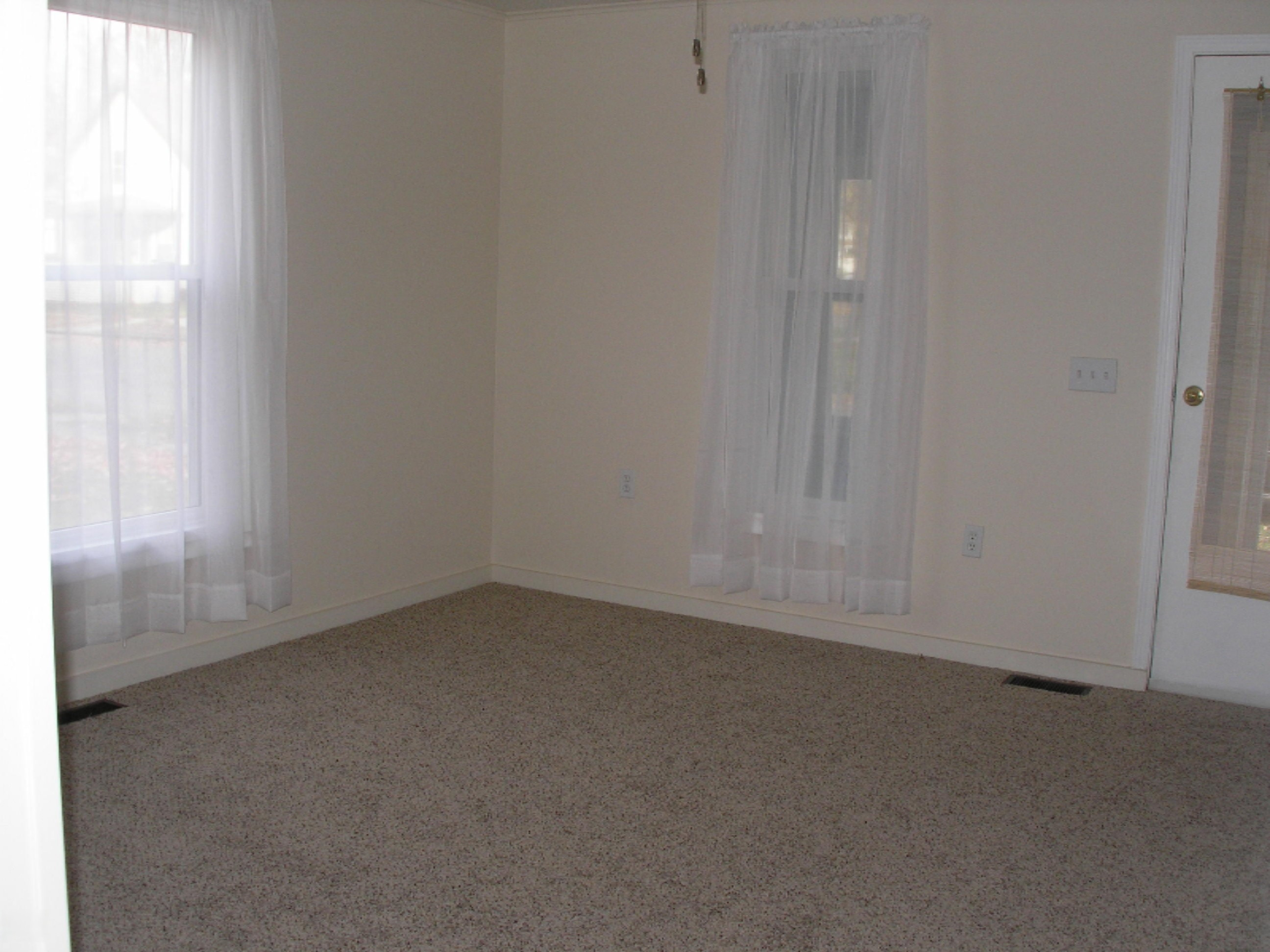 1103 5th Street Three Rivers, MI 49093 - Photo 6 of 19 1103 Fifth St 009