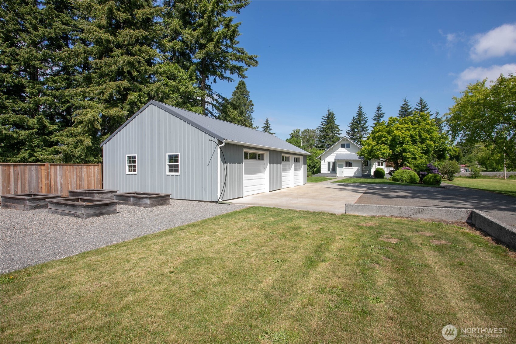 551 East Smith Road Bellingham, WA 98226 - Photo 32 of 39
